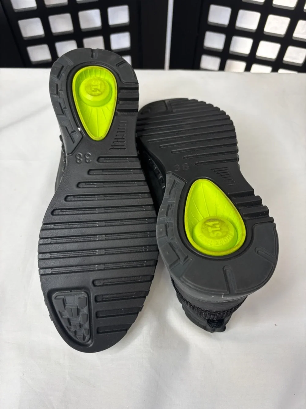 👇  🖤 ECCO Zipflex Sneakers Women's EU 38 US 7.5–8 Black Slip On Comfort 🖤 - Picture 8 of 13